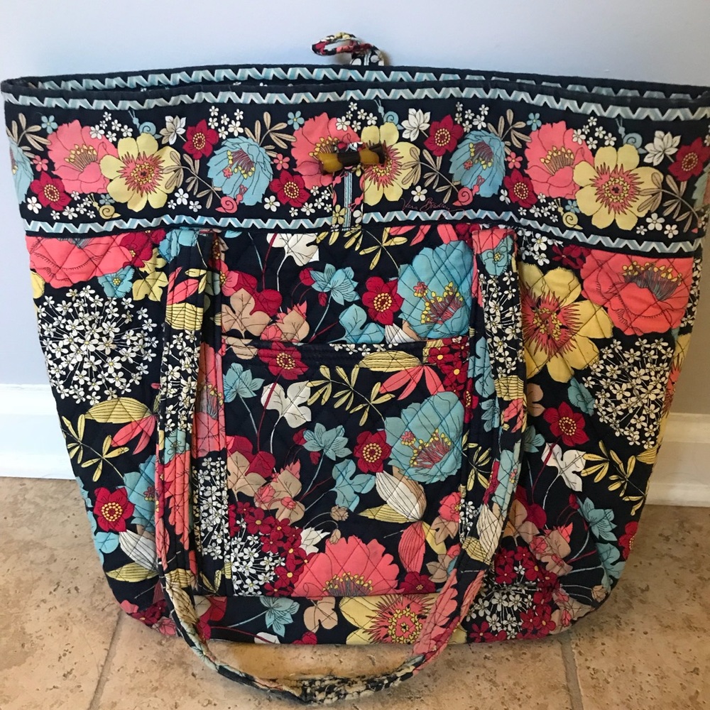 Vera Bradley tote